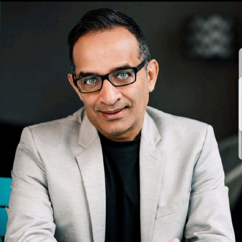 Dr Suresh Vassen